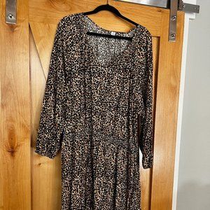 Plus Size Leopard Dress